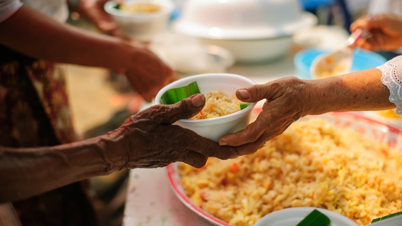 Food sharing
